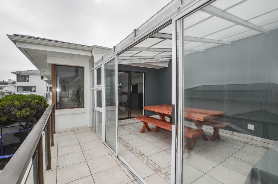 3 Bedroom Property for Sale in Table View Western Cape